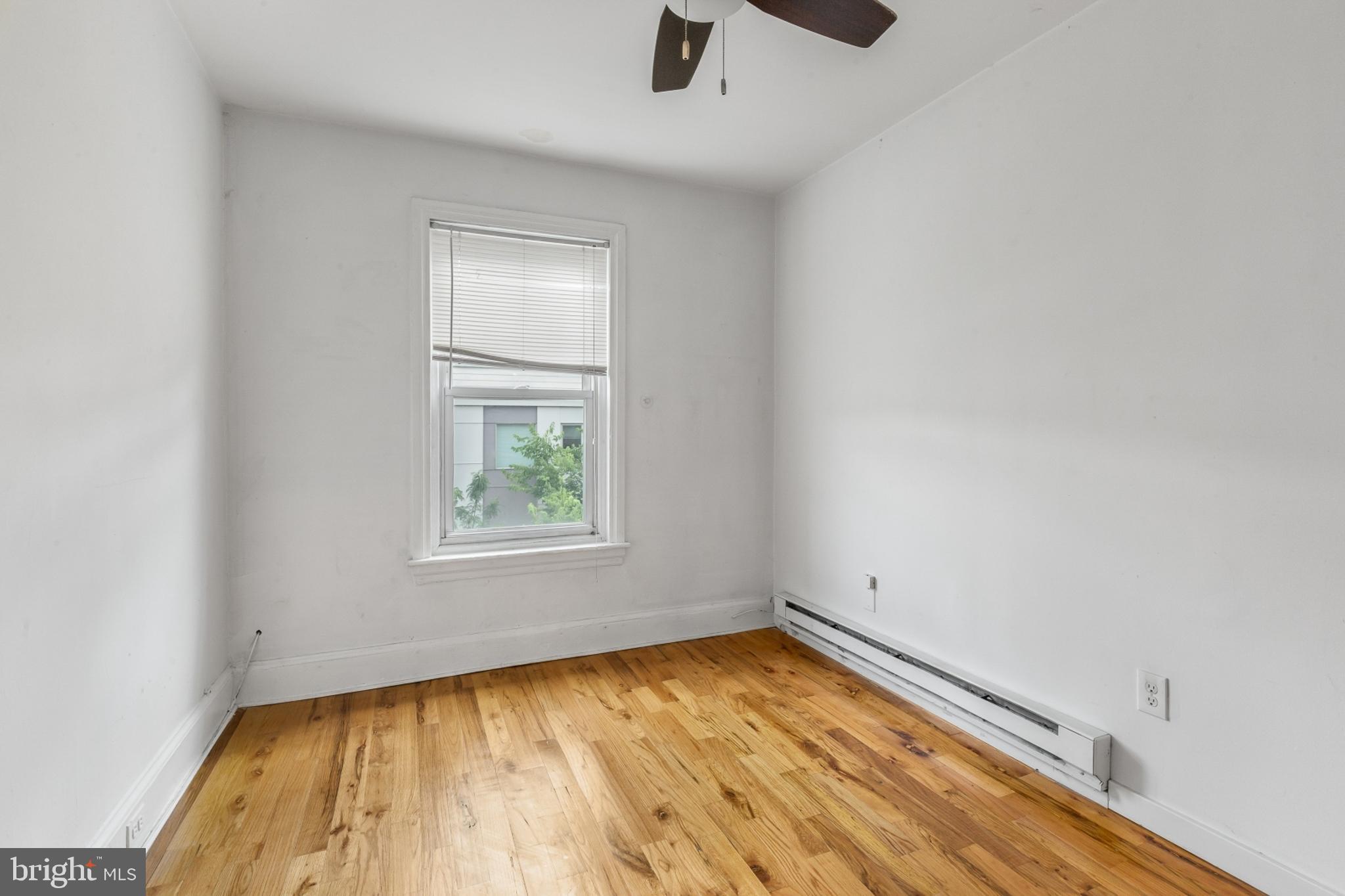2020 E YORK ST #3F