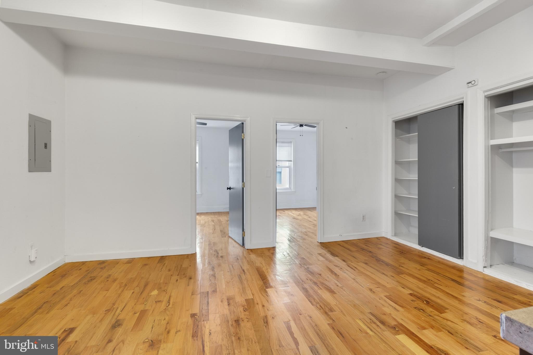 2020 E YORK ST #3F