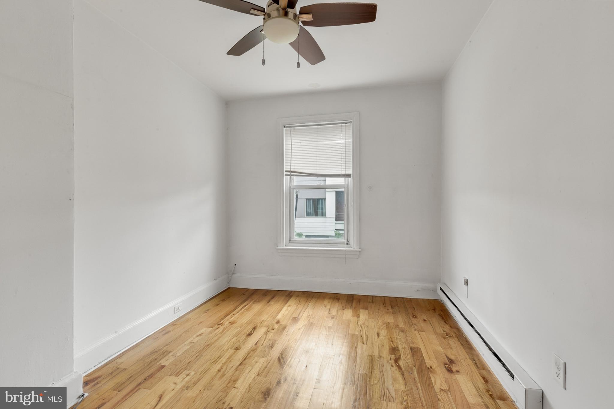2020 E YORK ST #3F