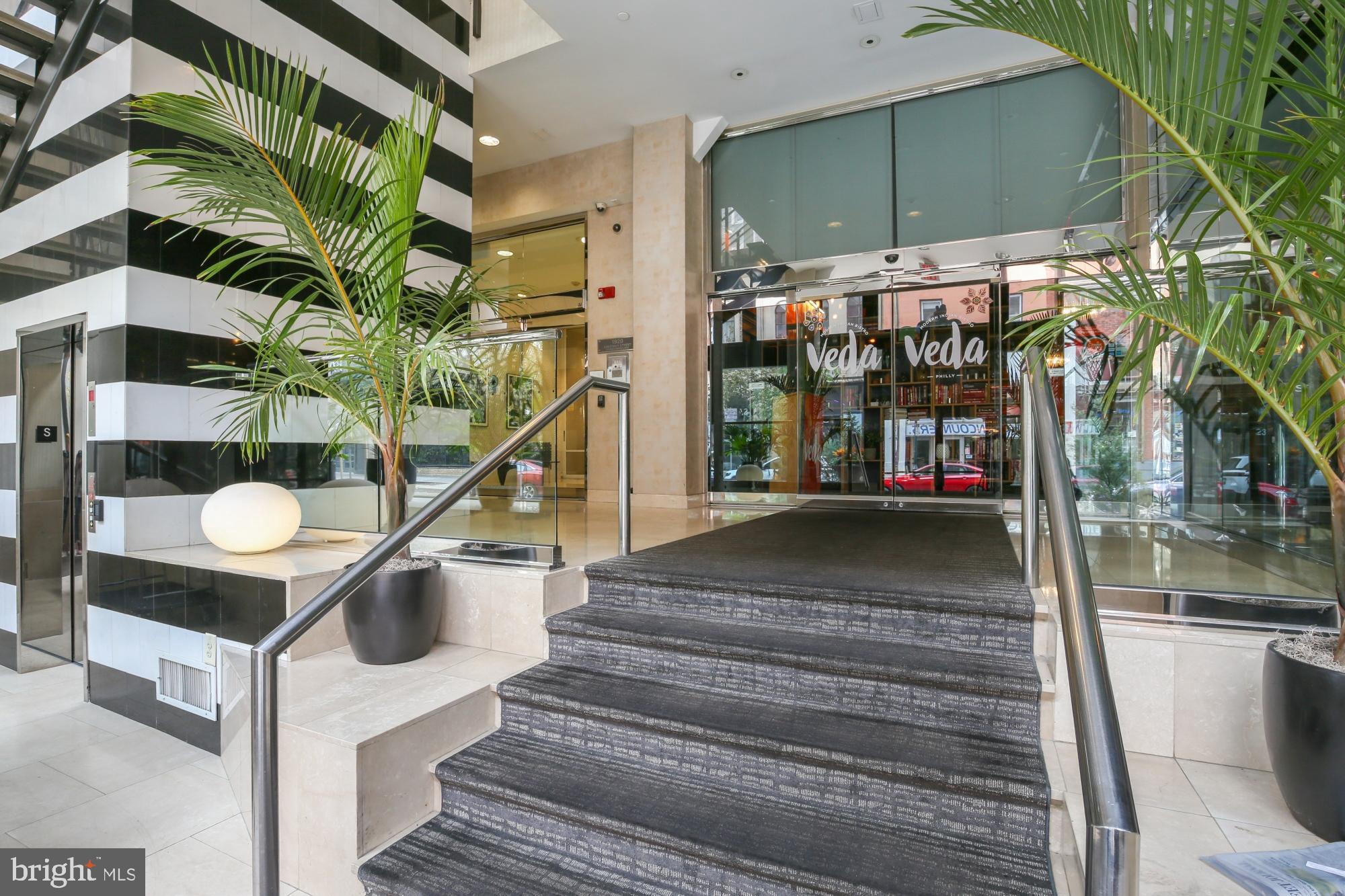 1920 CHESTNUT STREET 5S