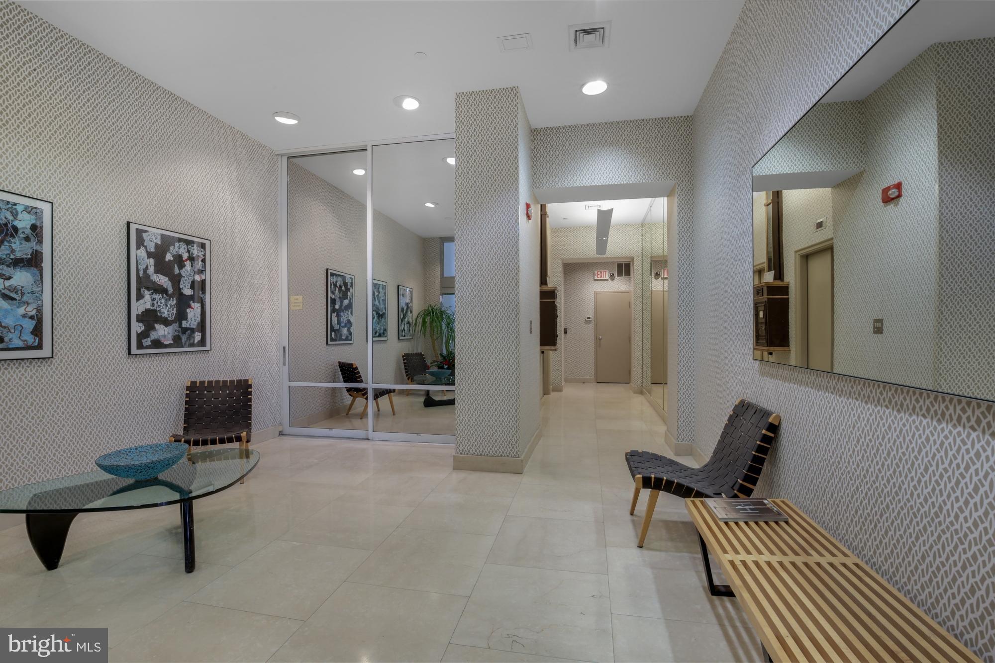 1920 CHESTNUT STREET 5S