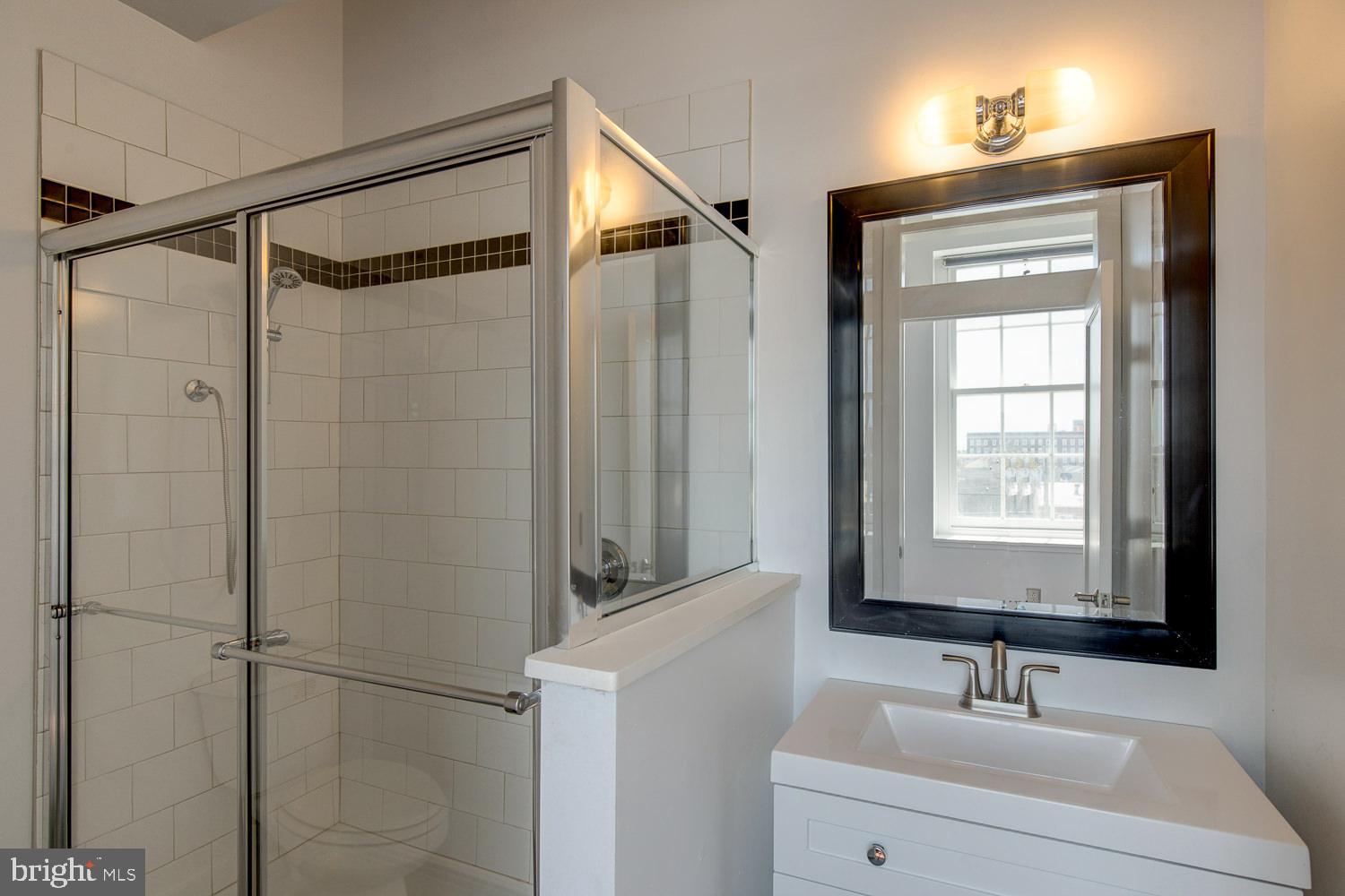 1201-03 S 5TH STREET E