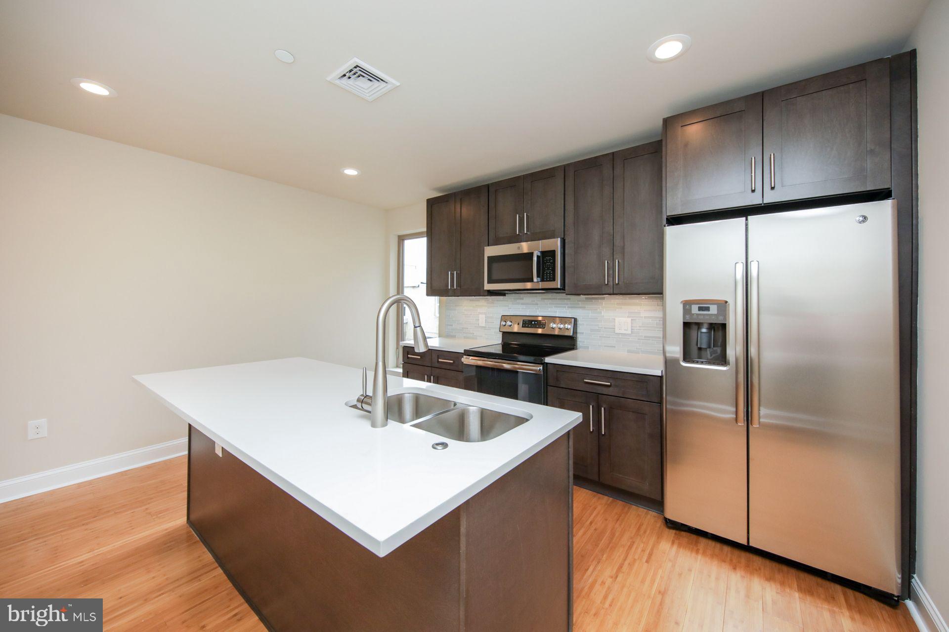 2102 BERGES STREET B