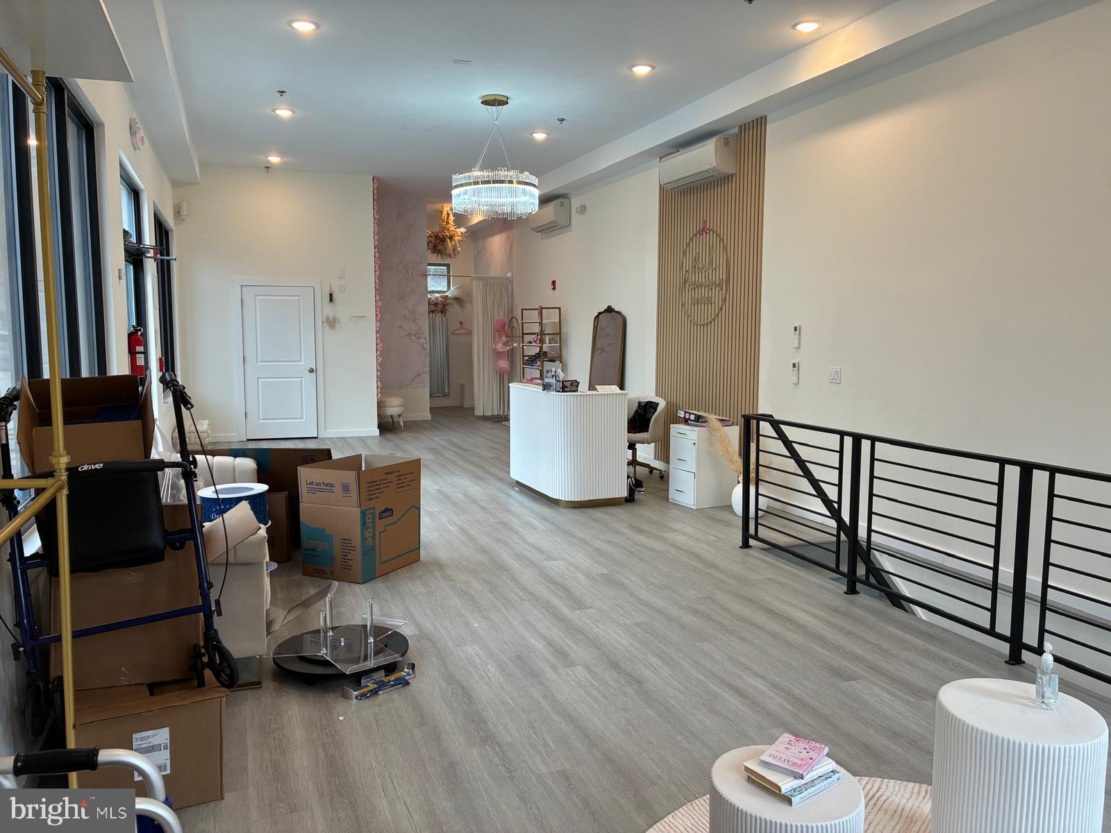 2101 E DAUPHIN STREET COMM