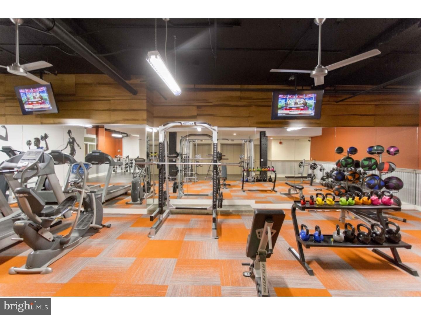 1600-8 WALNUT STREET 601