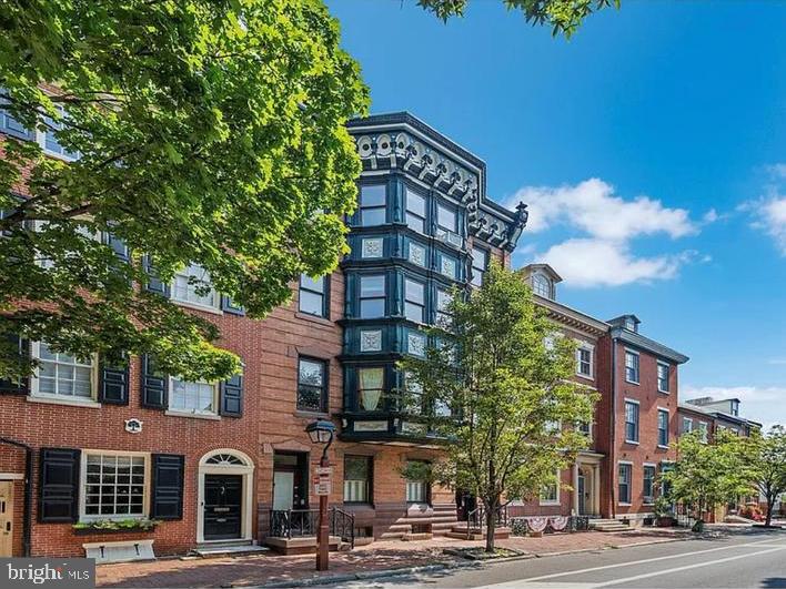 231 PINE STREET 4F
