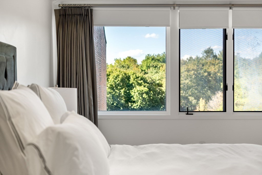 241 Perkins Street # C605