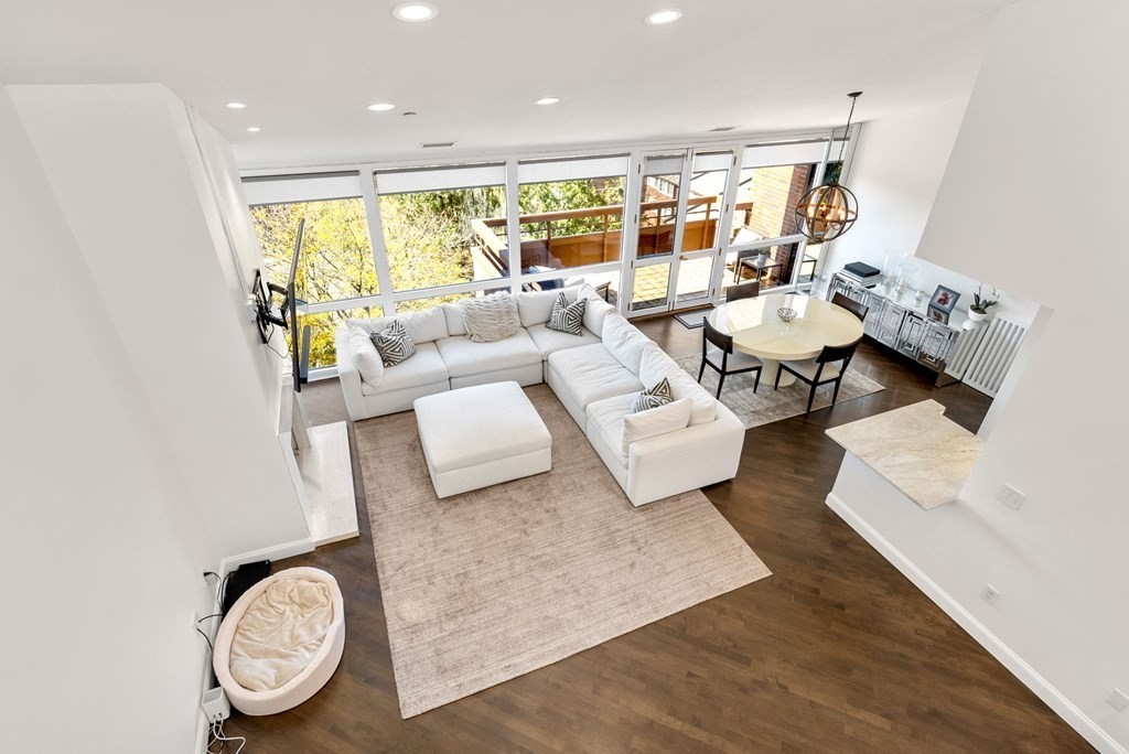 241 Perkins Street # C605