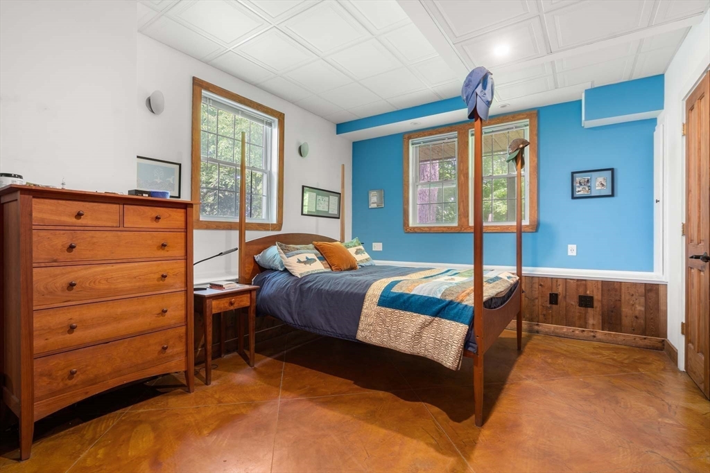 133 Newtonville Avenue