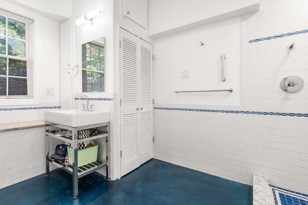 133 Newtonville Avenue