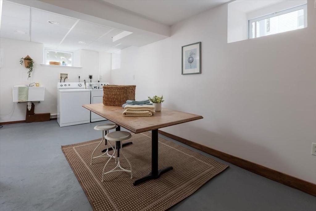 101 Bellevue Hill Rd