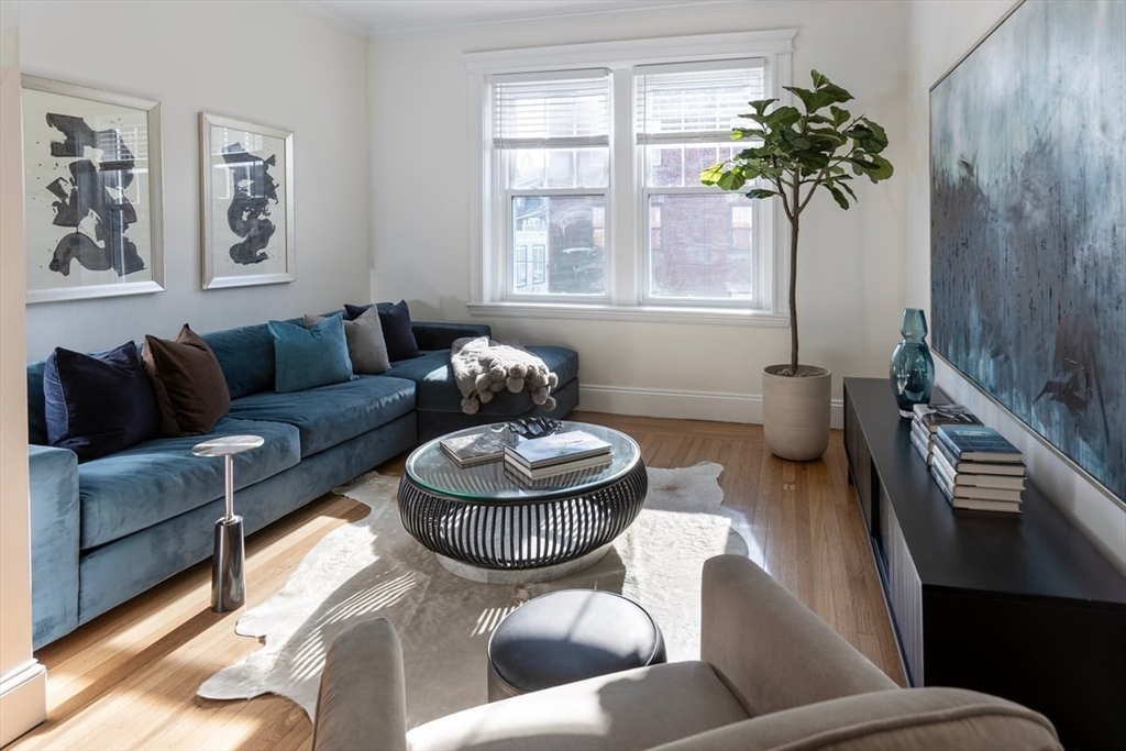 3 Greenway Court # 3