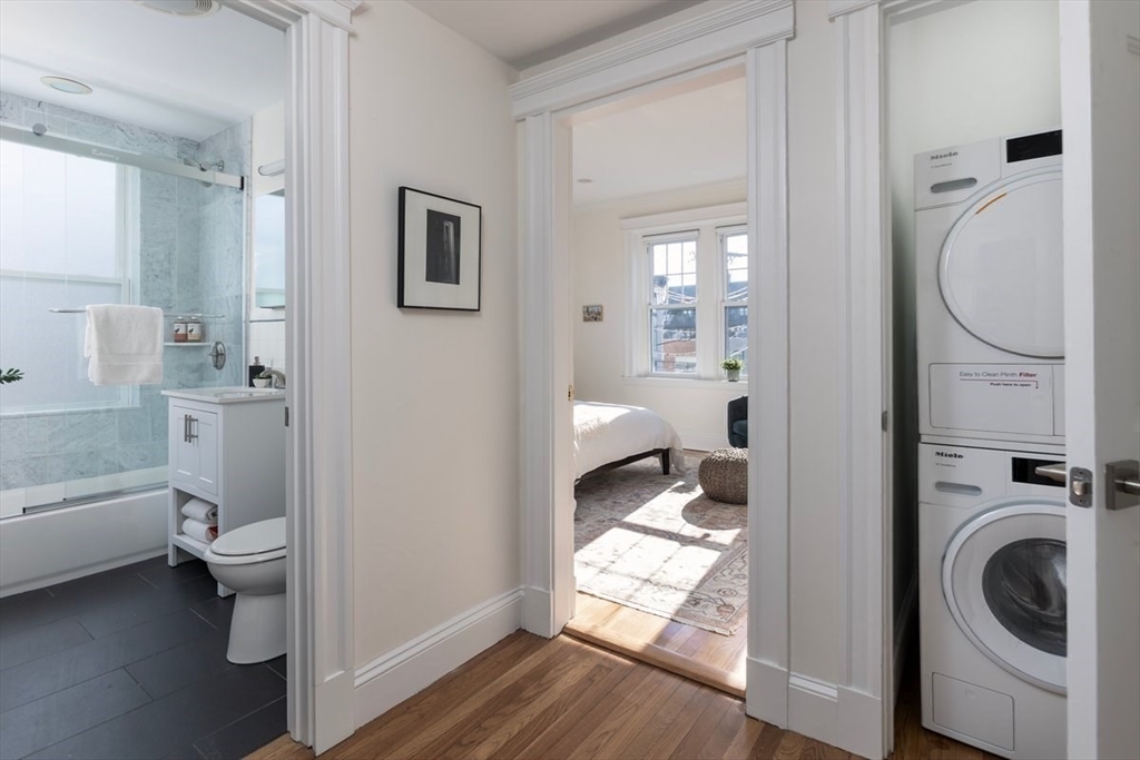 3 Greenway Court # 3