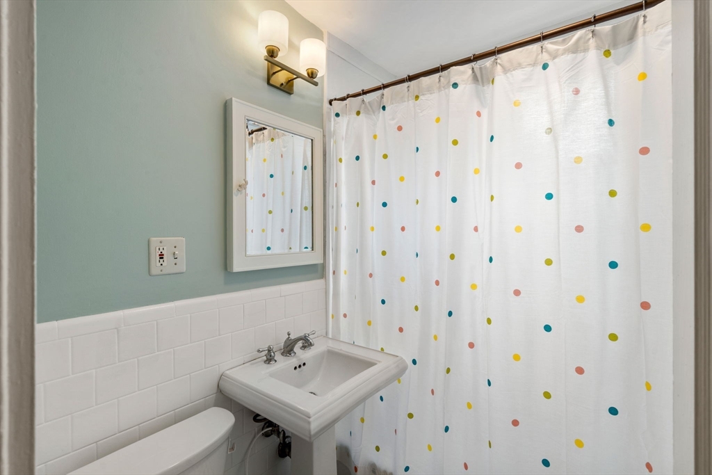 149 Winthrop Rd. # 5