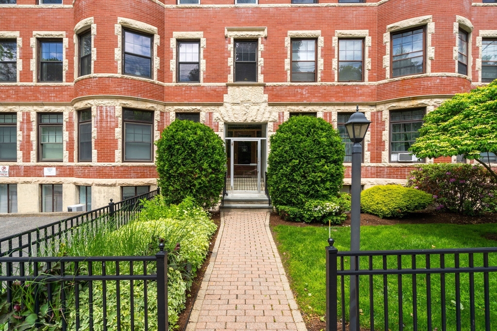 149 Winthrop Rd. # 5