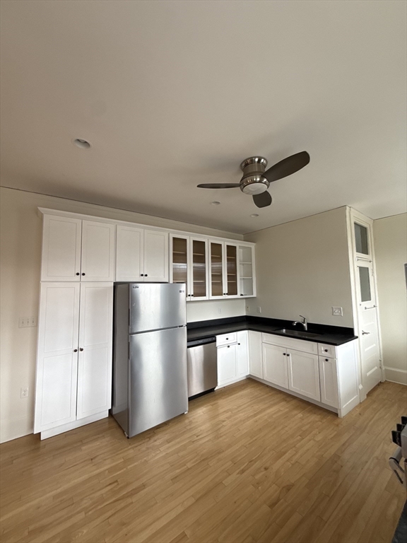 336 Washington St # 3