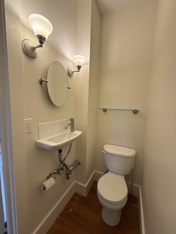 336 Washington St # 3