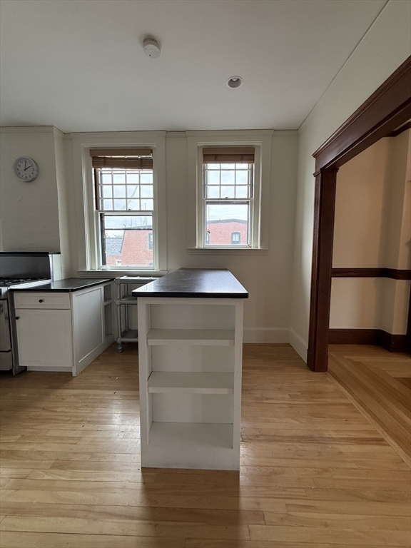 336 Washington St # 3