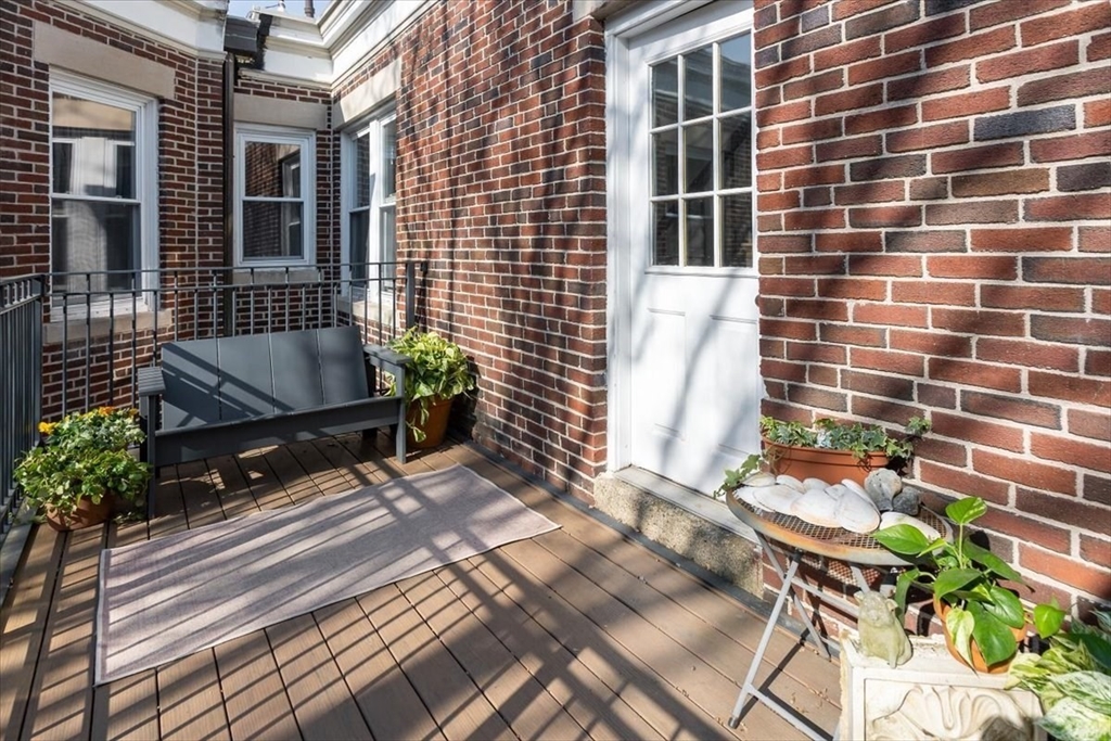 95 Mason Terrace # 6