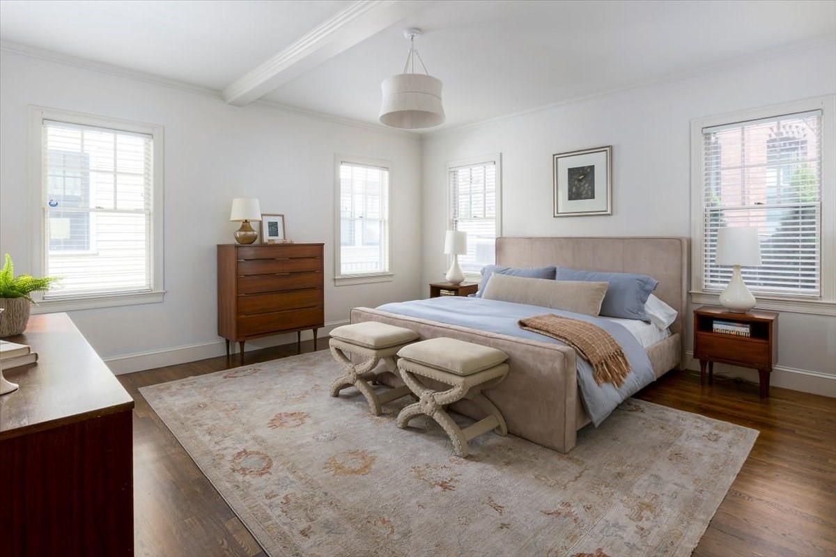 17 Davis Ave. # 1