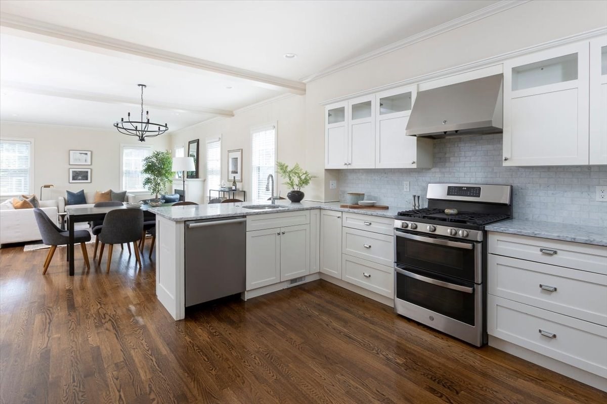 17 Davis Ave. # 1