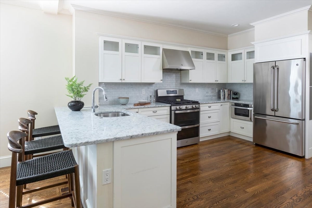 17 Davis Ave. # 1