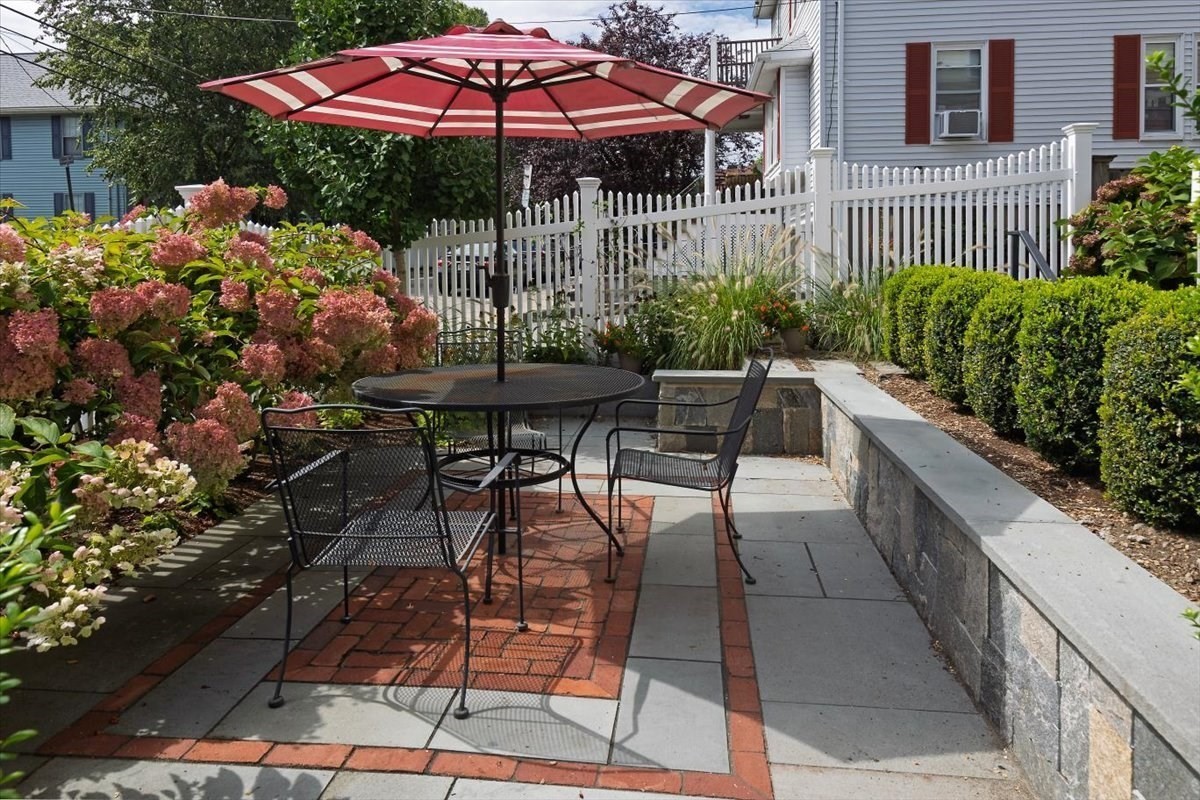 17 Davis Ave. # 1