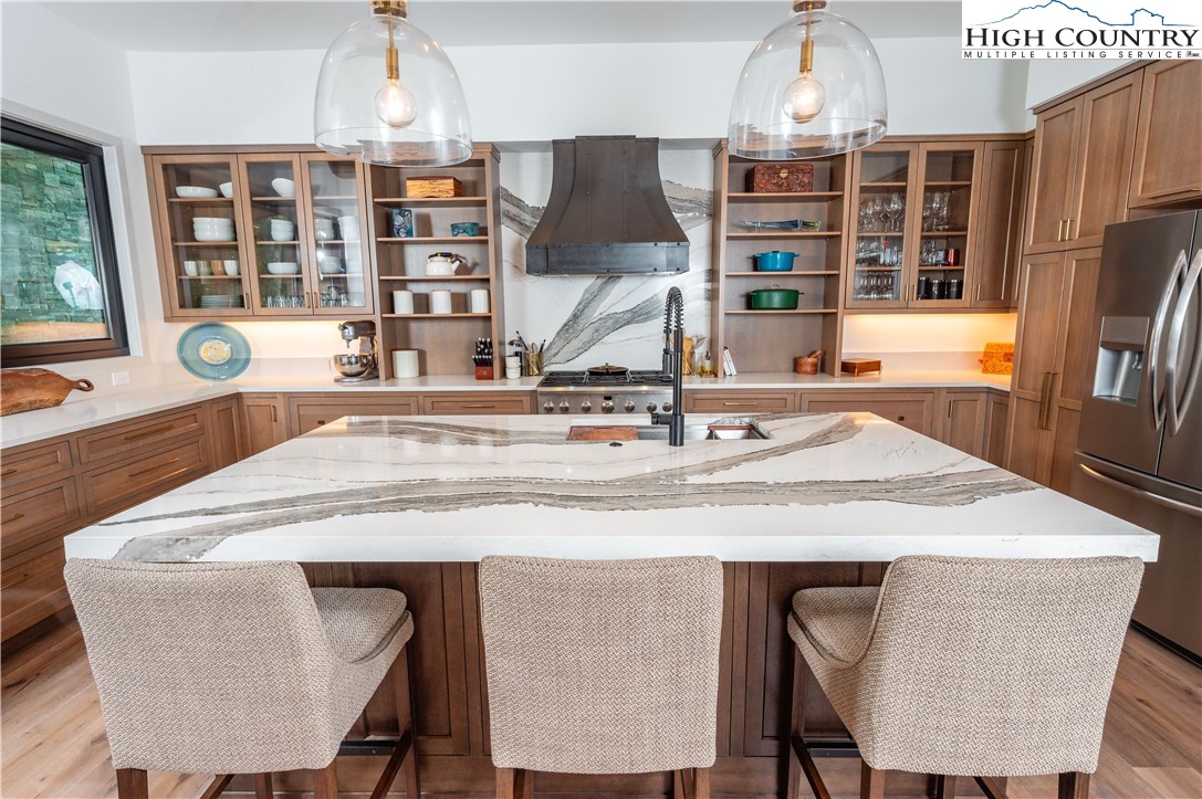 576 Eagle Springs Trail
