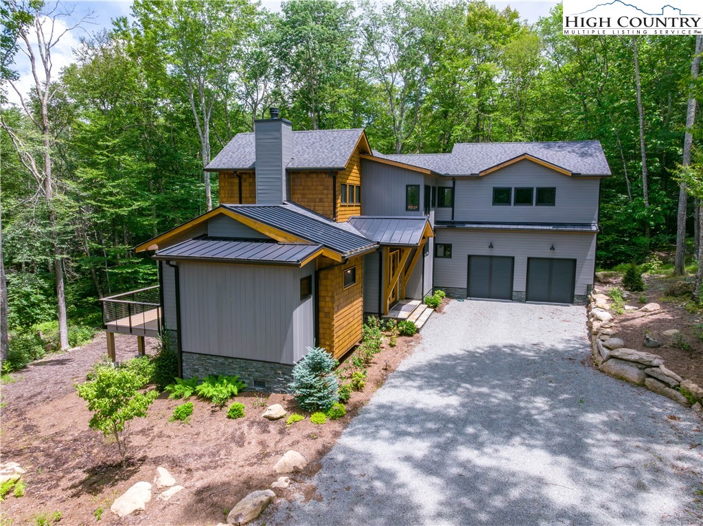 576 Eagle Springs Trail
