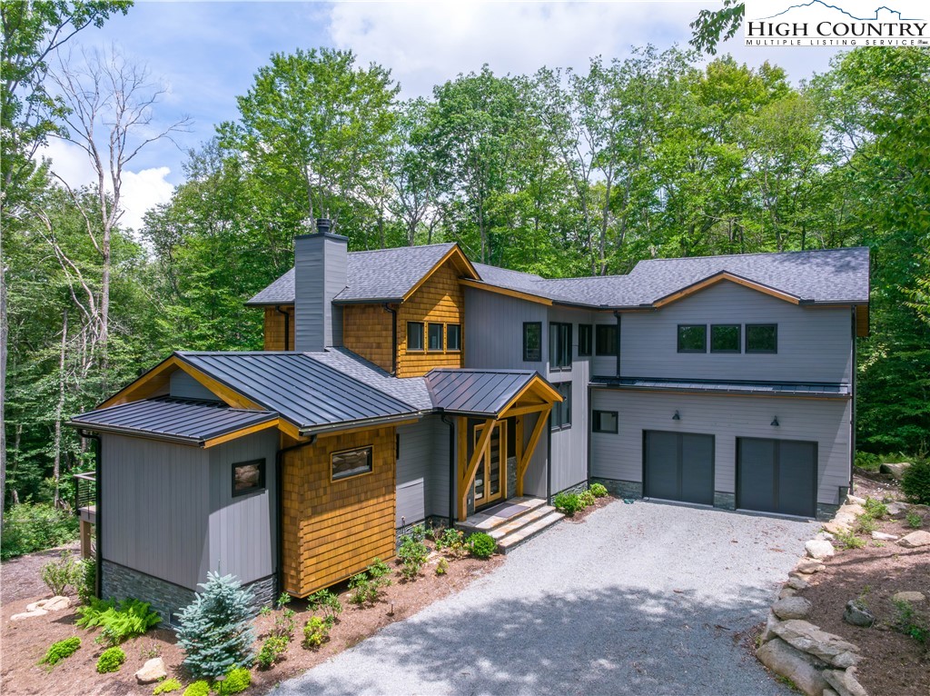 576 Eagle Springs Trail