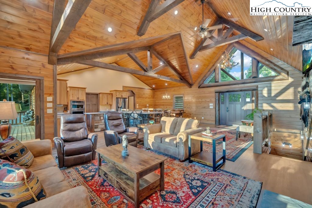 139 Lakeridge Lane