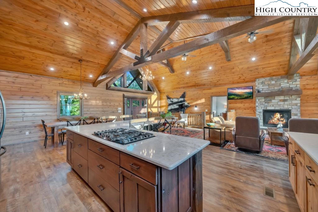 139 Lakeridge Lane