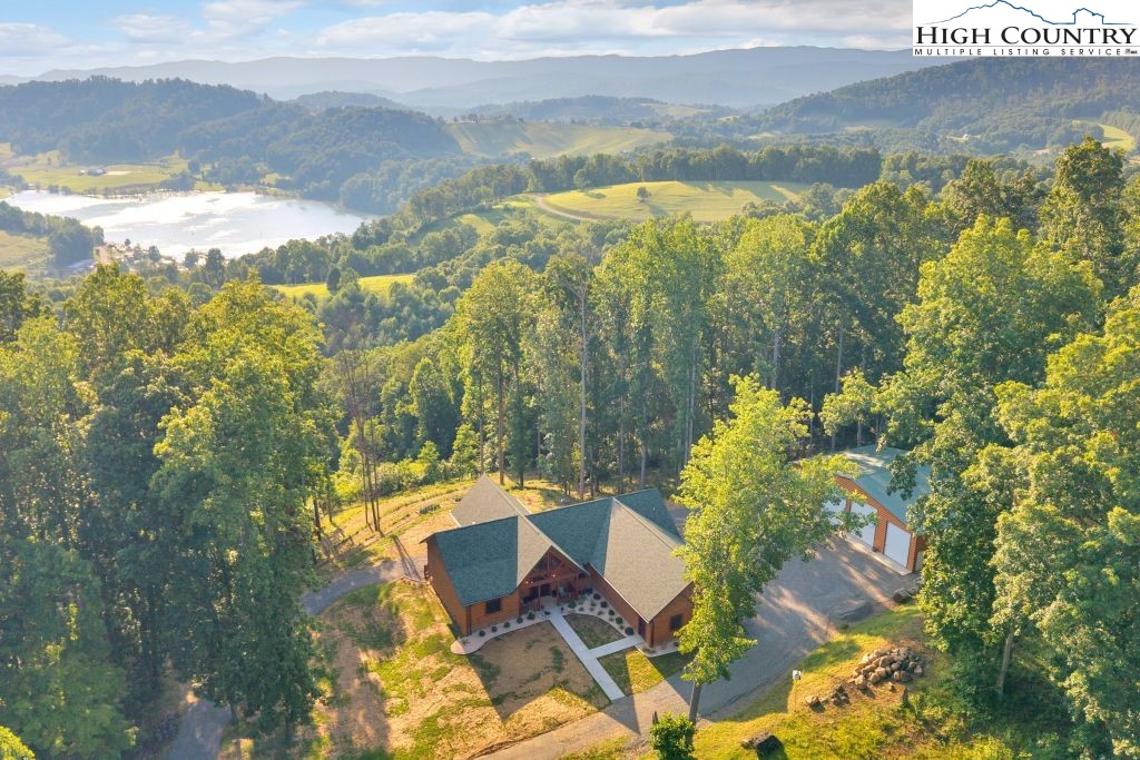 139 Lakeridge Lane