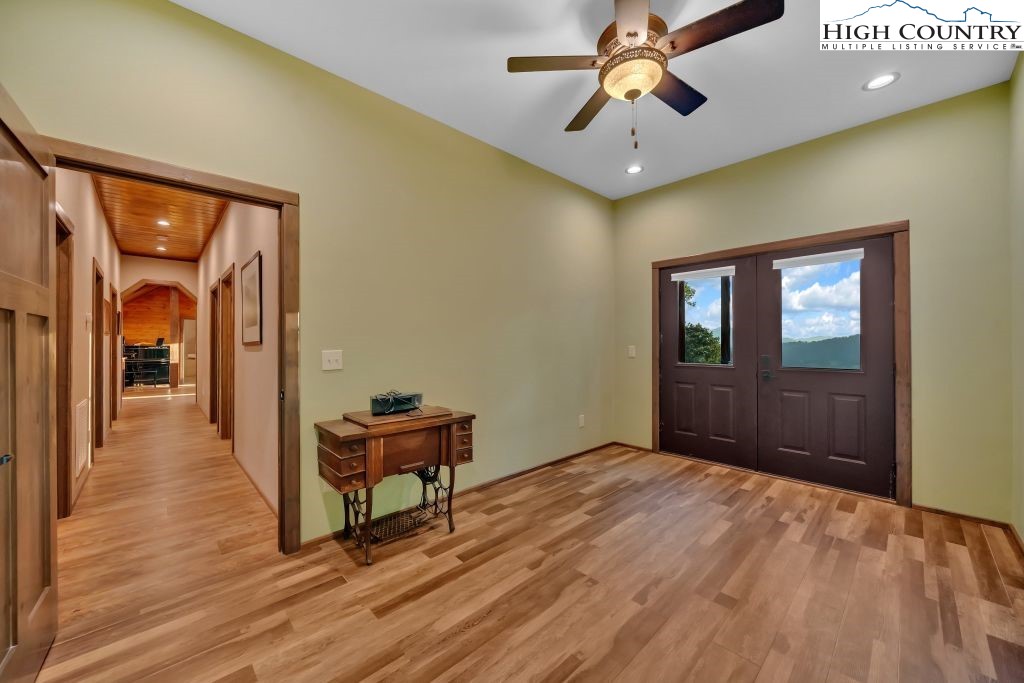 139 Lakeridge Lane