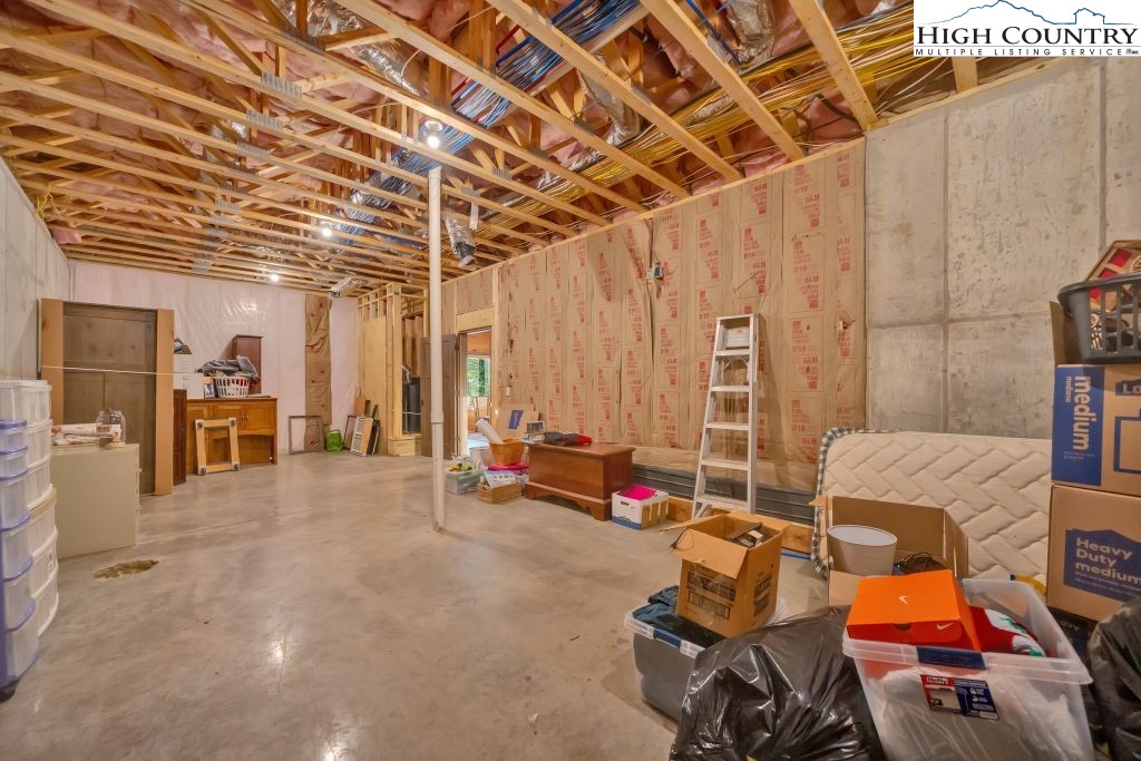 139 Lakeridge Lane