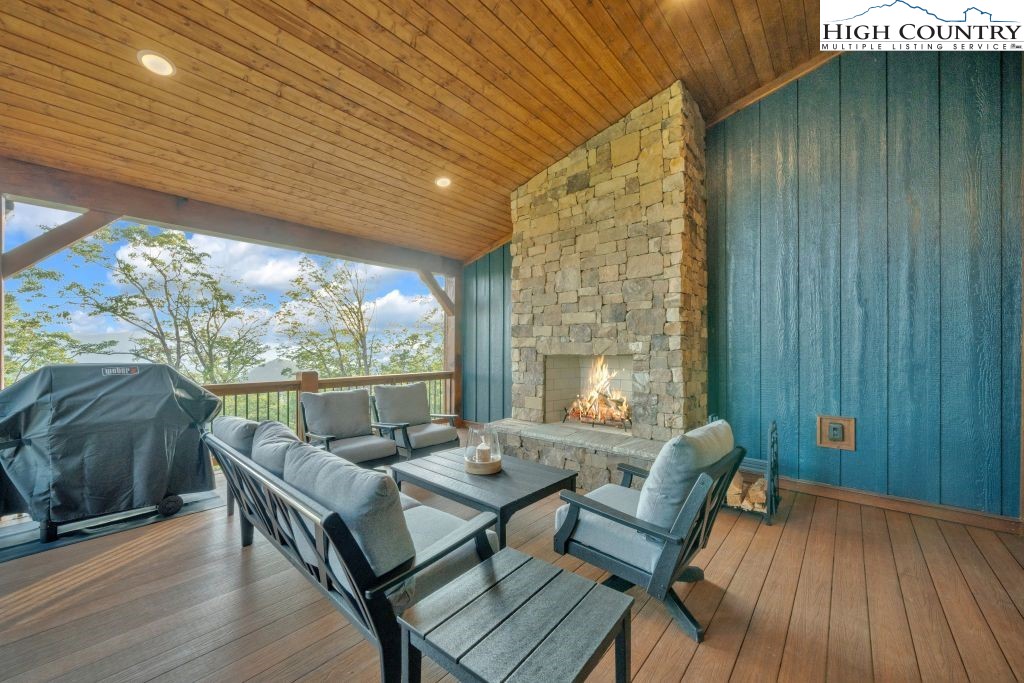 1478 Eagles Nest Trail