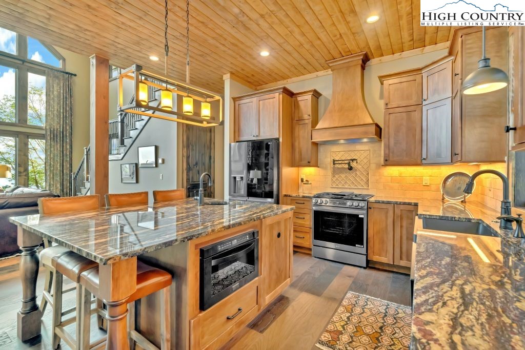 1478 Eagles Nest Trail