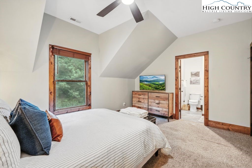 409 Jewelweed Trail