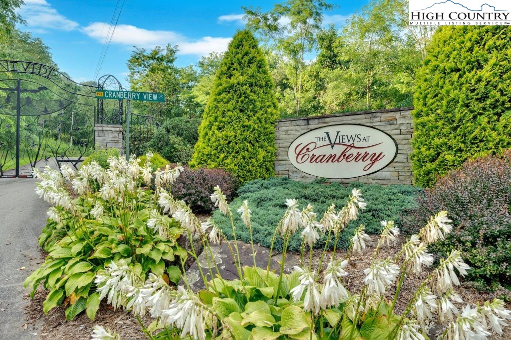409 Jewelweed Trail