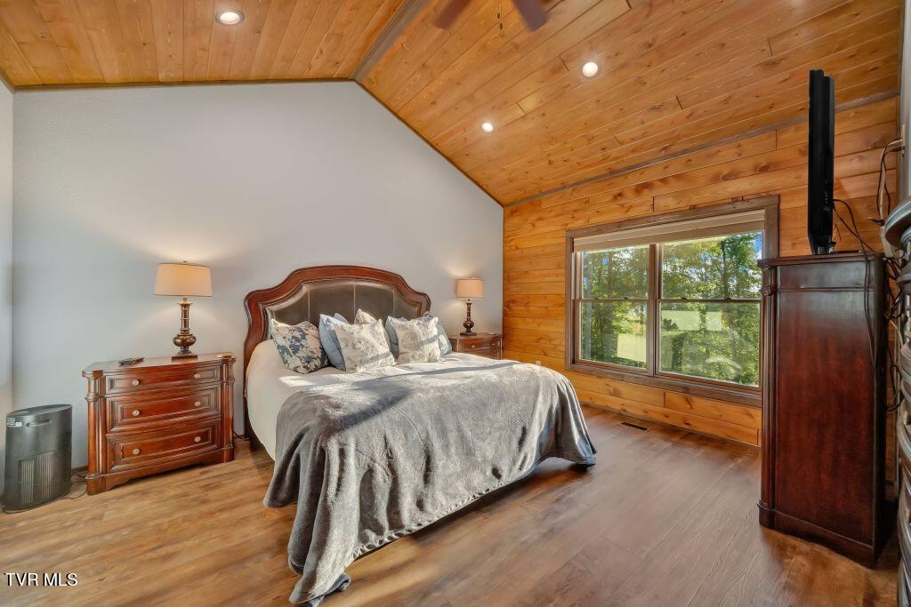 139 Lakeridge Lane