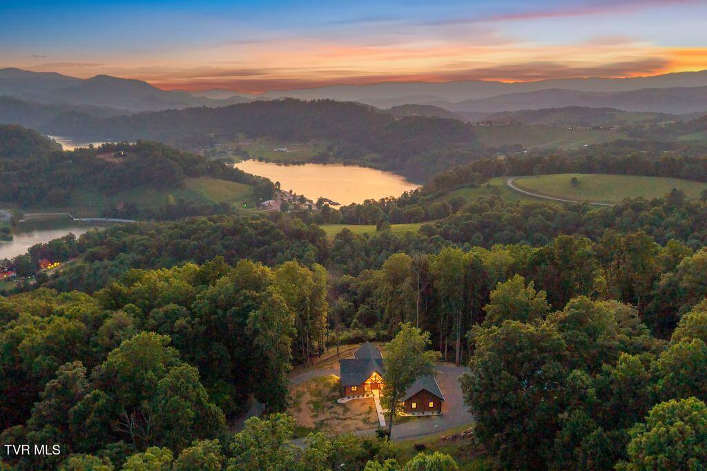 139 Lakeridge Lane