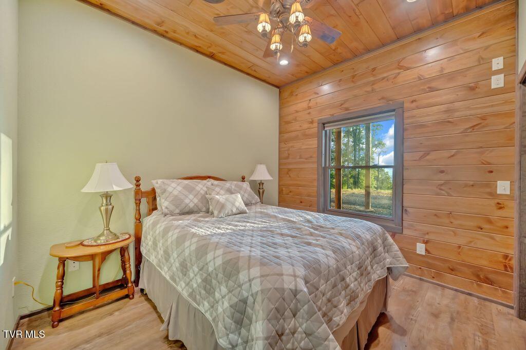 139 Lakeridge Lane