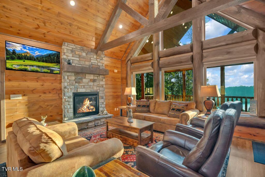 139 Lakeridge Lane