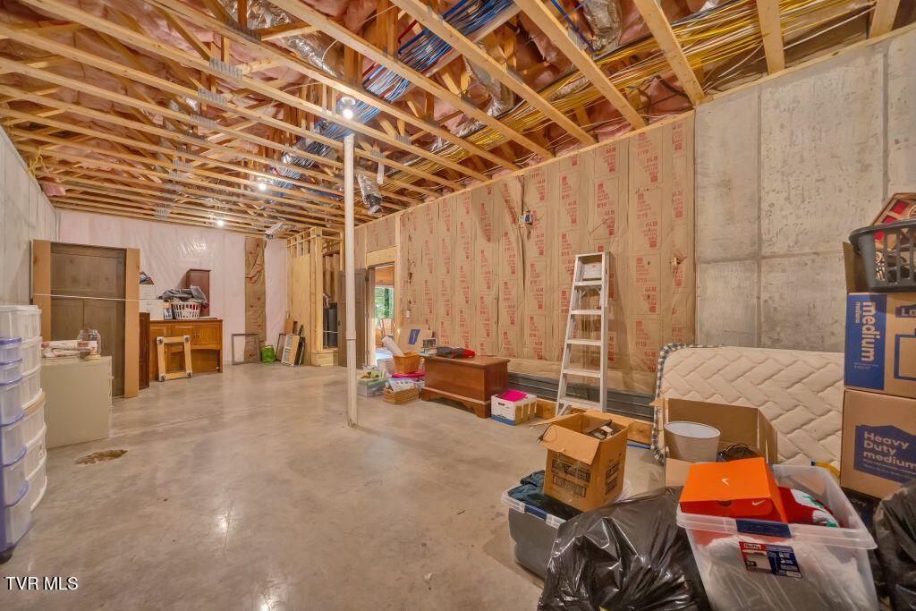 139 Lakeridge Lane