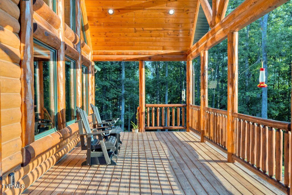 139 Lakeridge Lane
