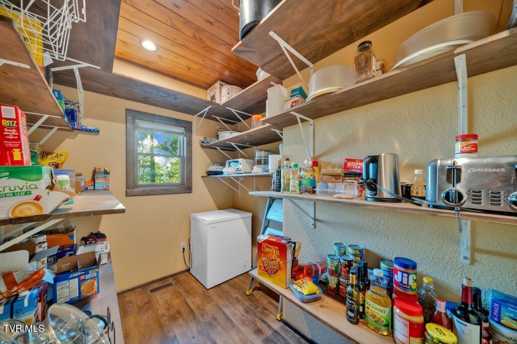 139 Lakeridge Lane
