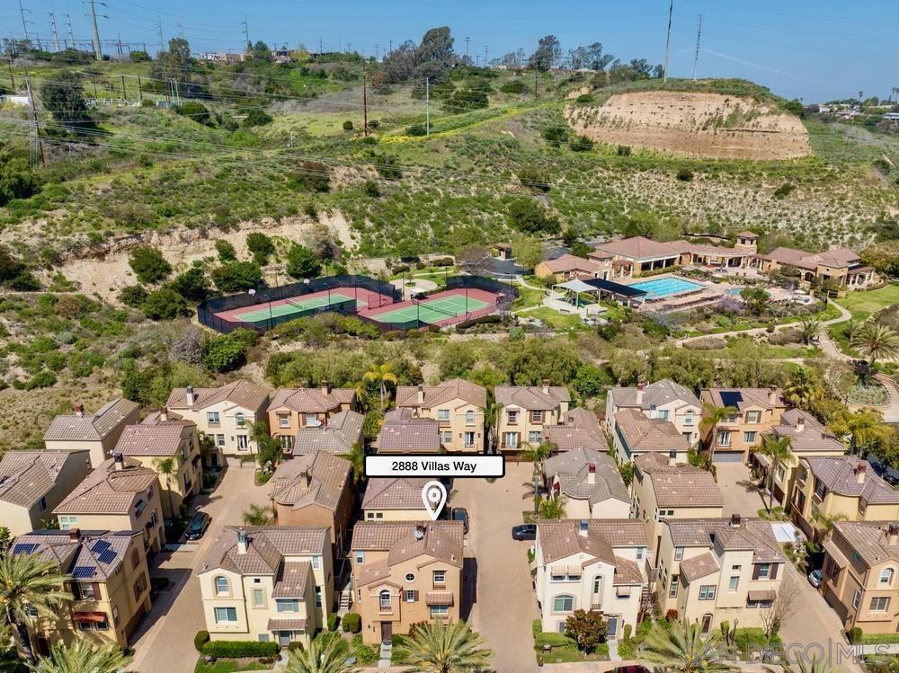 2888 Villas Way