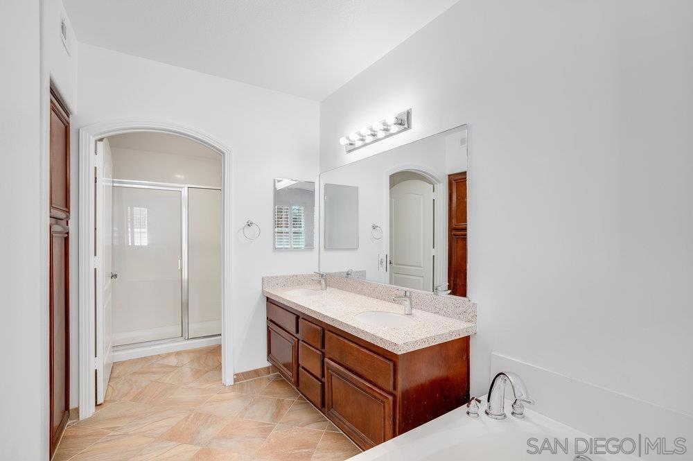 1501 India Street 411