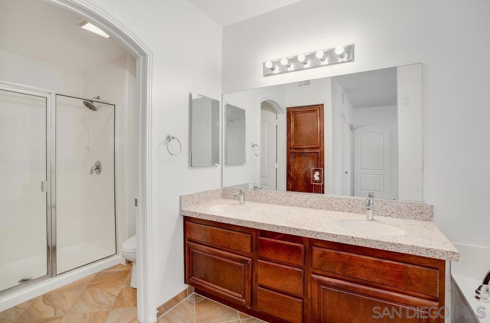 1501 India Street 411