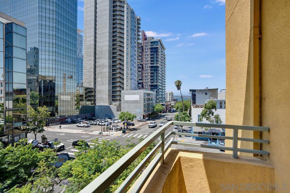 1501 India Street 411